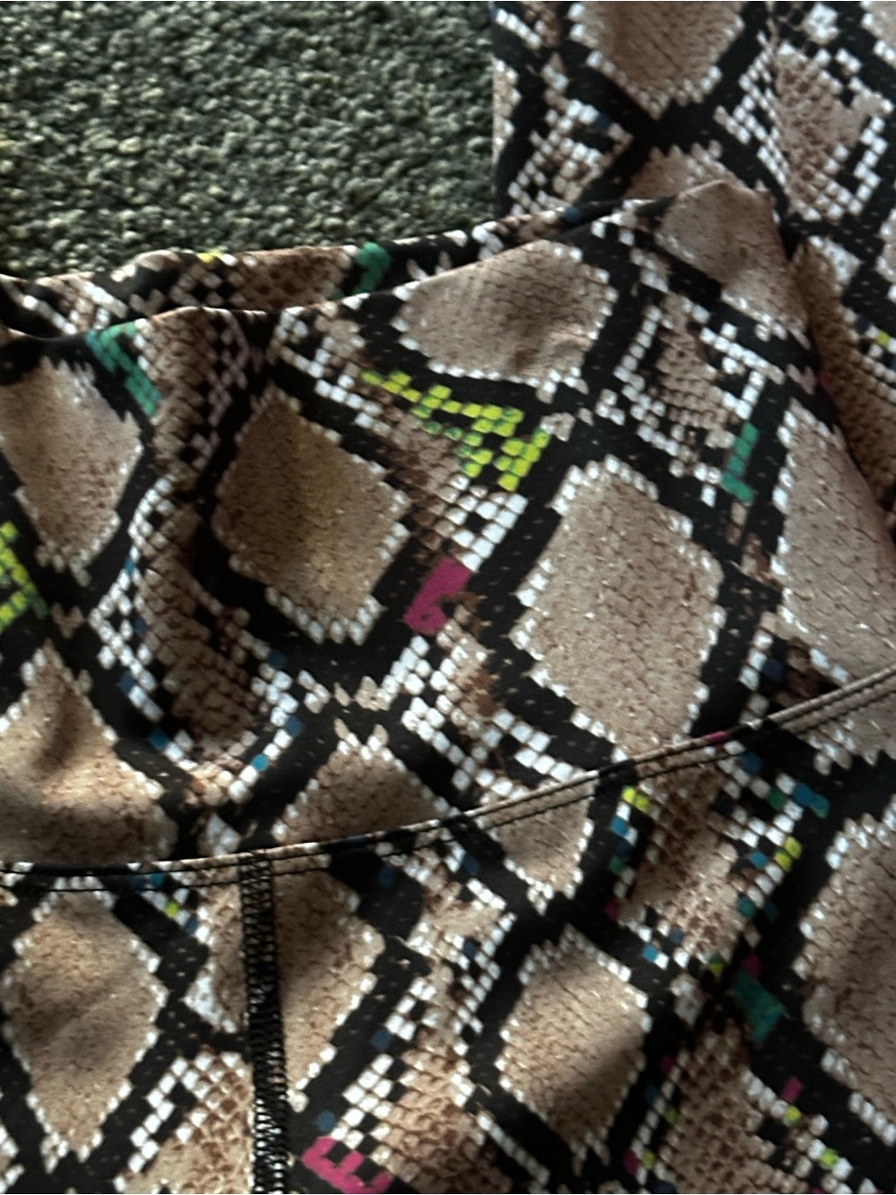 Beach Riot Piper Legging - Jeweled Python - Picture 10 of 10